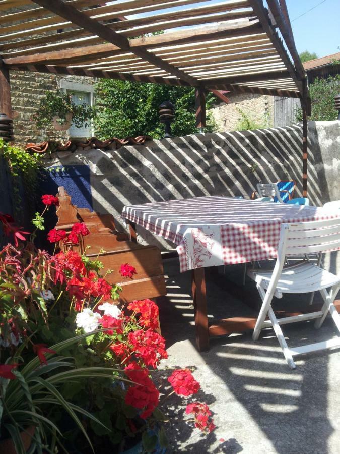 Le Vertige Bed & Breakfast Echandelys ภายนอก รูปภาพ